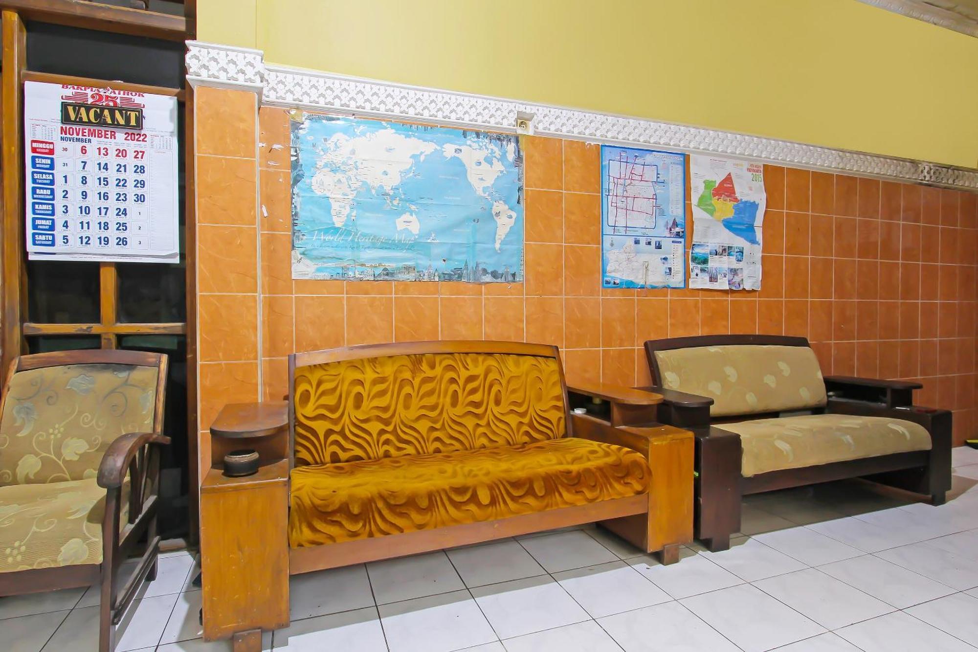 Spot On 91911 Rejeki Homestay Syariah Malioboro Yogyakarta Extérieur photo