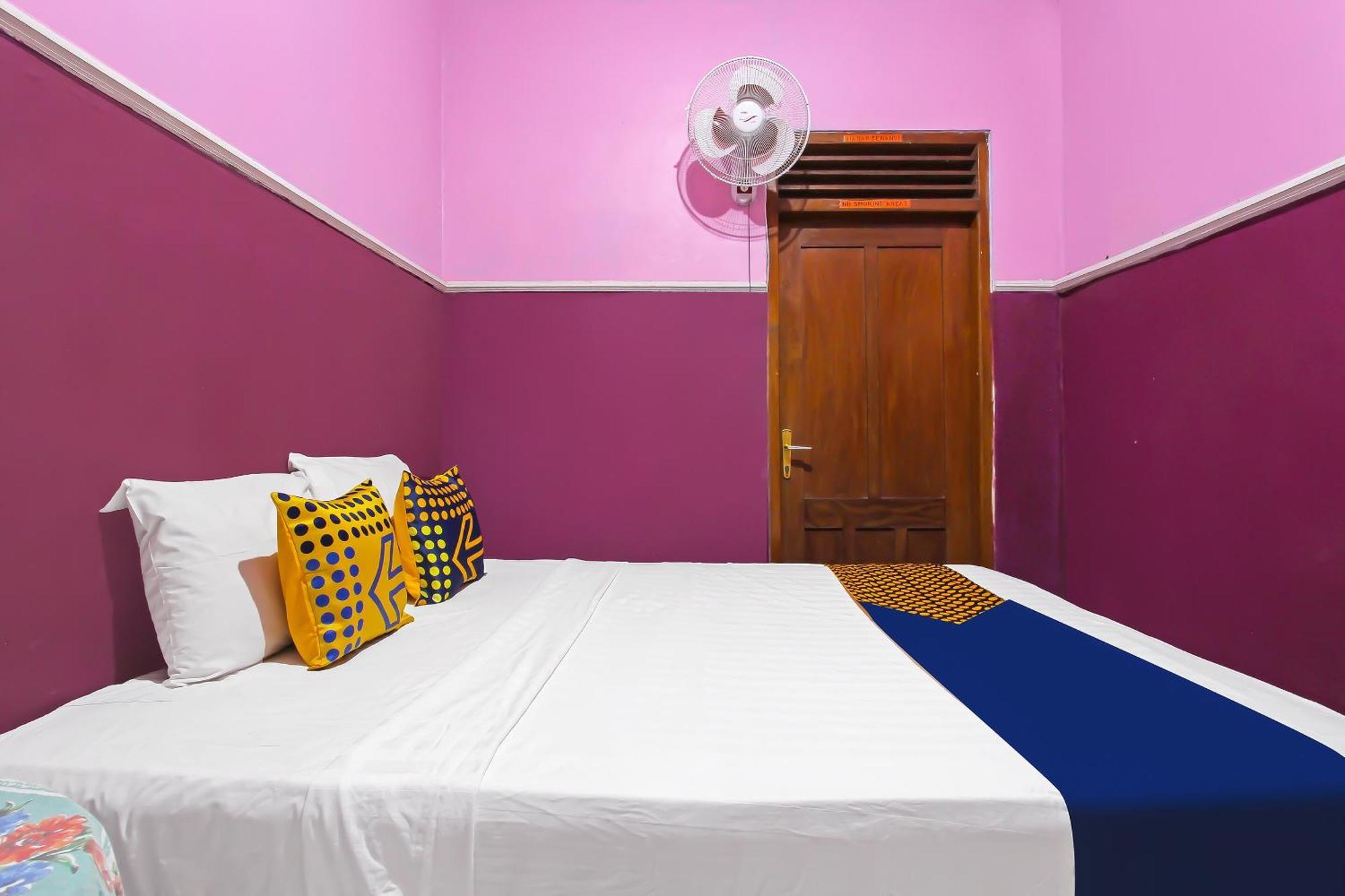 Spot On 91911 Rejeki Homestay Syariah Malioboro Yogyakarta Extérieur photo