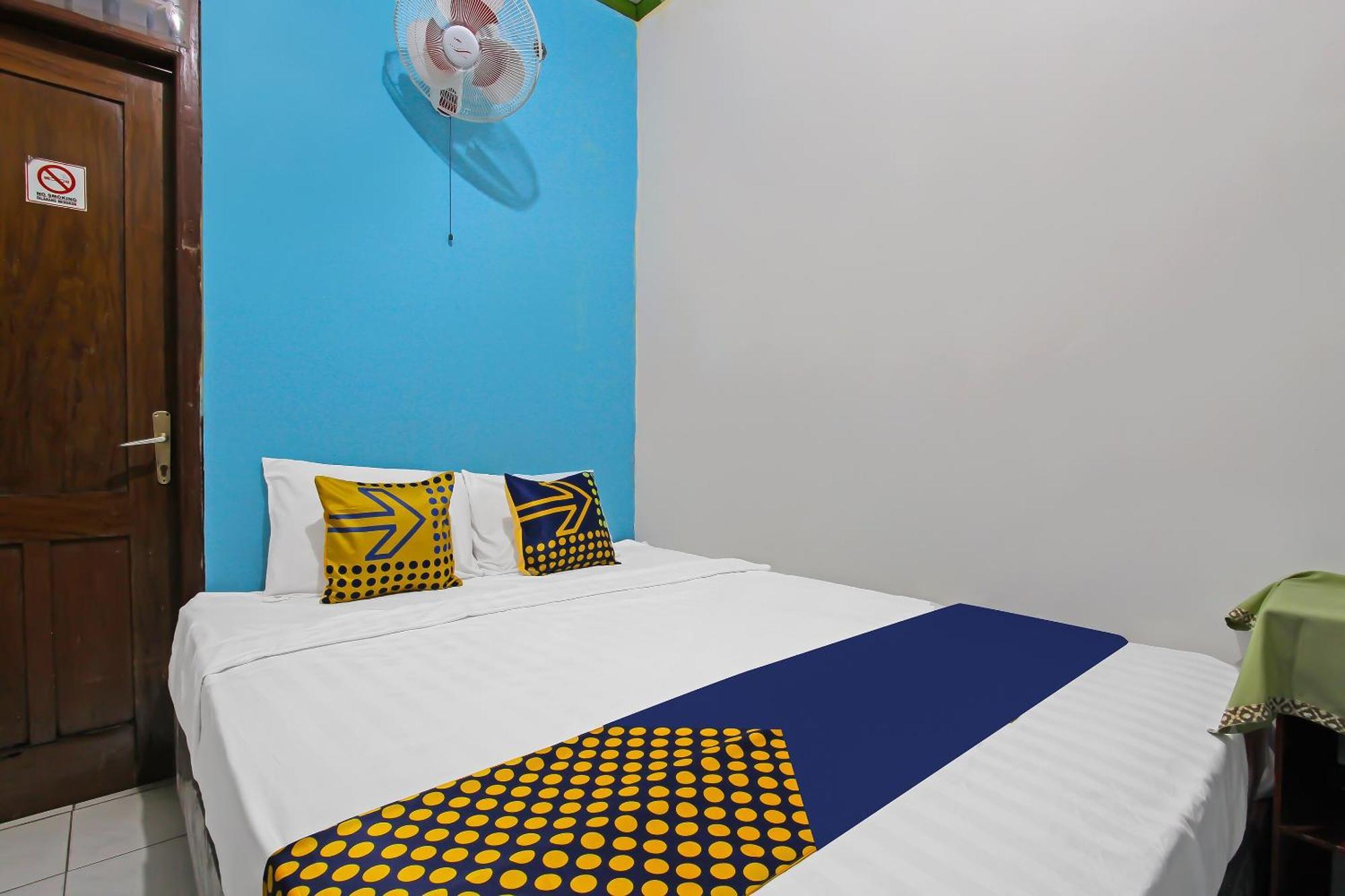 Spot On 91911 Rejeki Homestay Syariah Malioboro Yogyakarta Extérieur photo