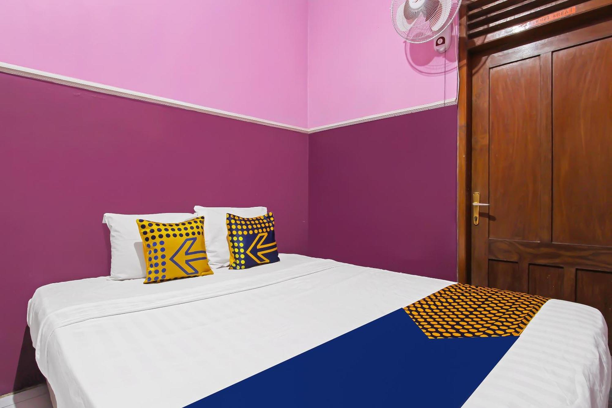 Spot On 91911 Rejeki Homestay Syariah Malioboro Yogyakarta Extérieur photo